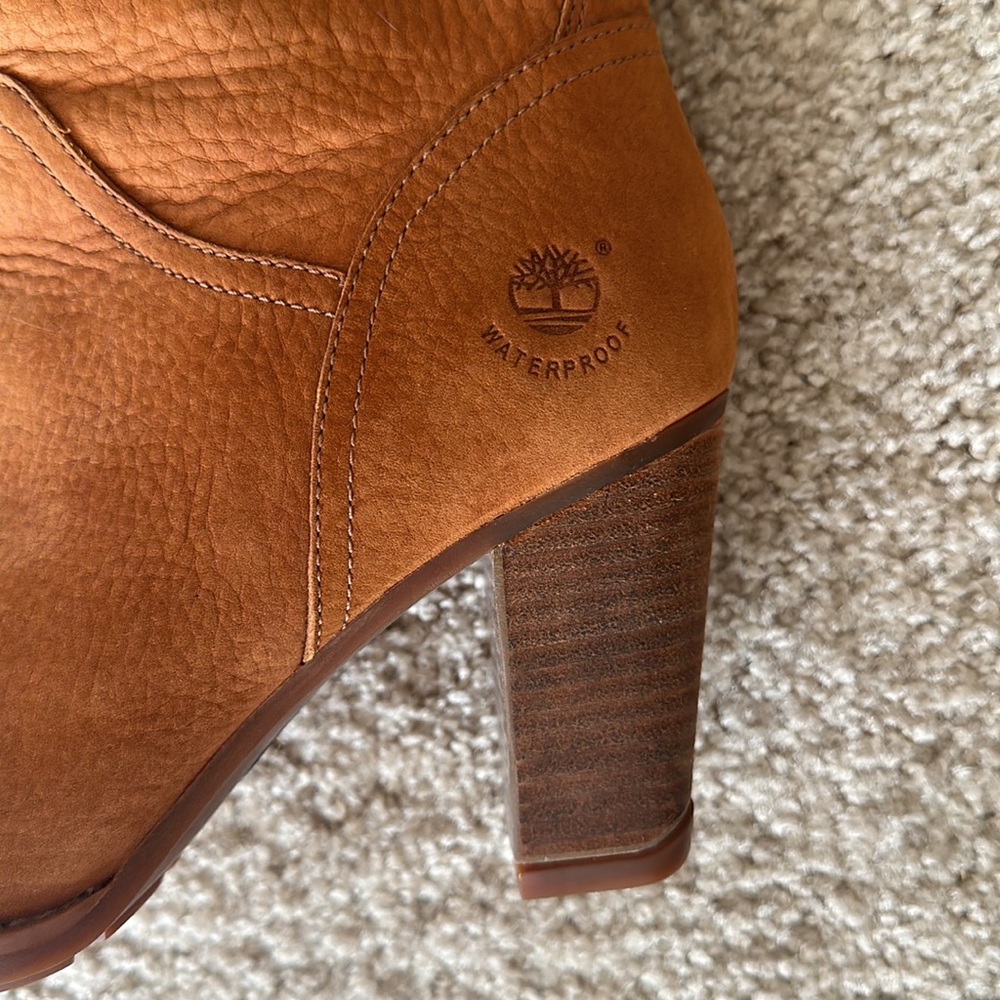 Timberland Boots - Picture 2 of 6